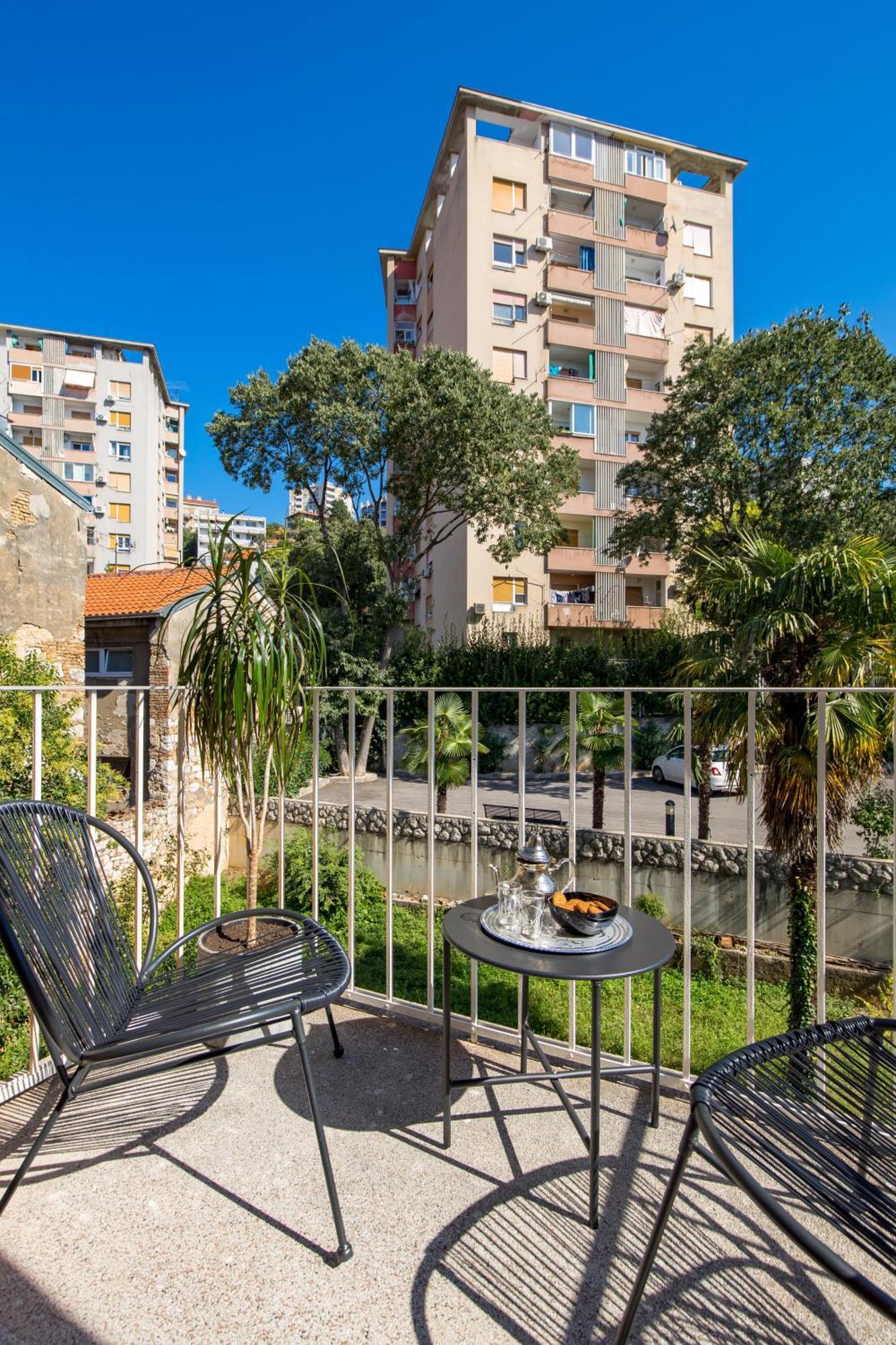 Balcony Apartment Pampas 里耶卡 外观 照片